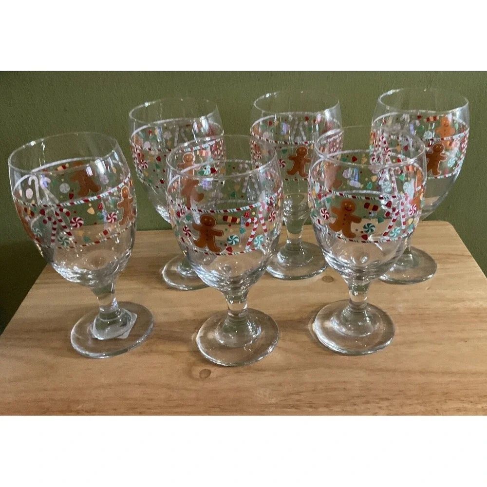 Libbey Christmas Wine Glasses, Gingerman And Candy, Set Of 6‎